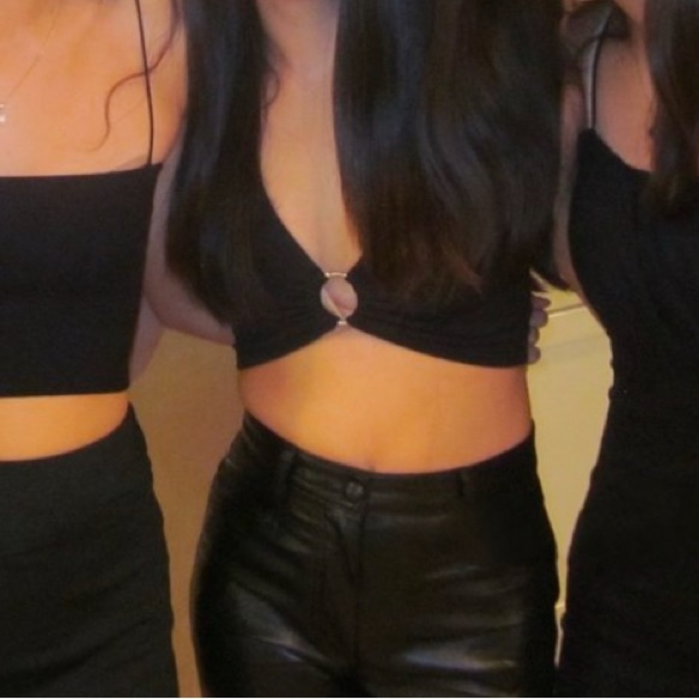 Black Sleeveless Top